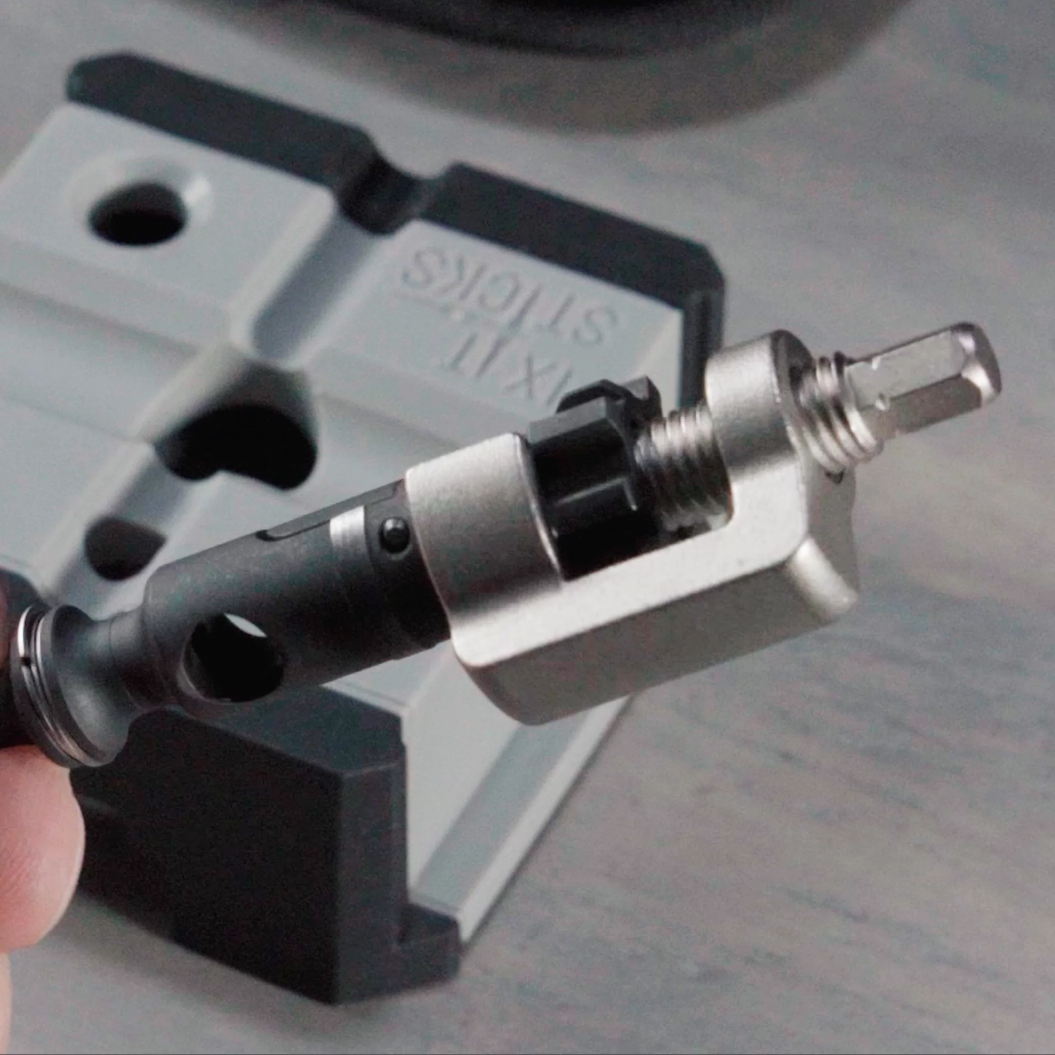 AR Ejector & Extractor Tool - Image 2